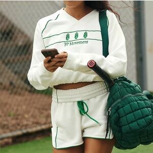 Free people seeing double sweatshirt and Shorts Set S